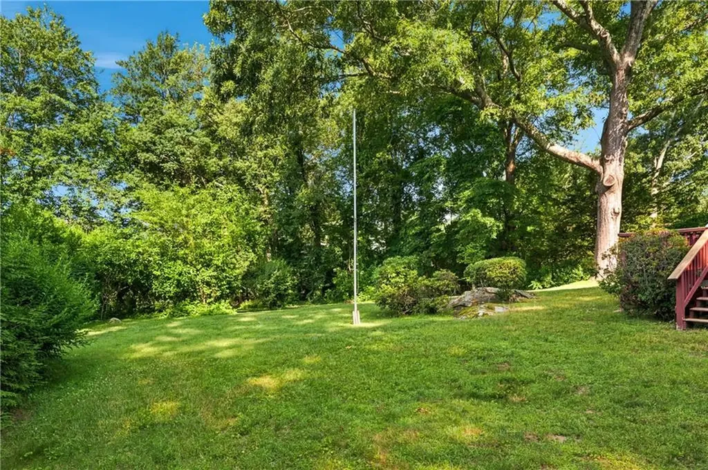 380 Angel Road North Providence RI 02904