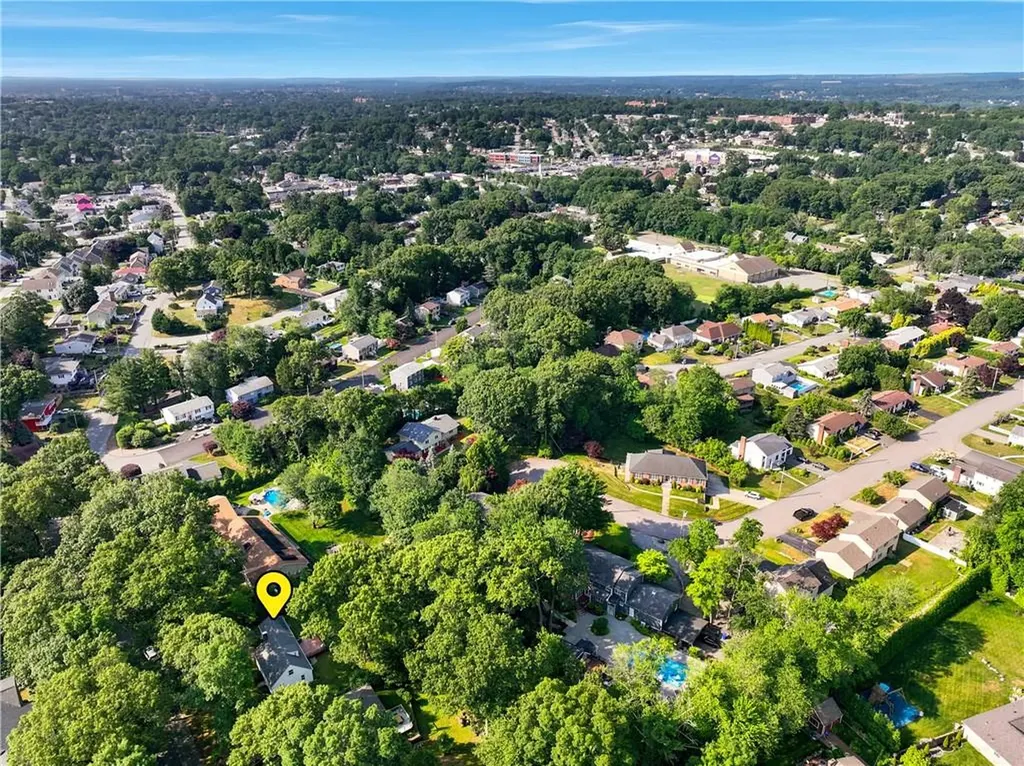 380 Angel Road North Providence RI 02904