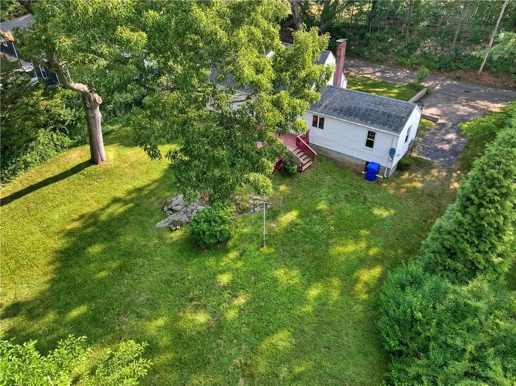 380 Angel Road North Providence RI 02904