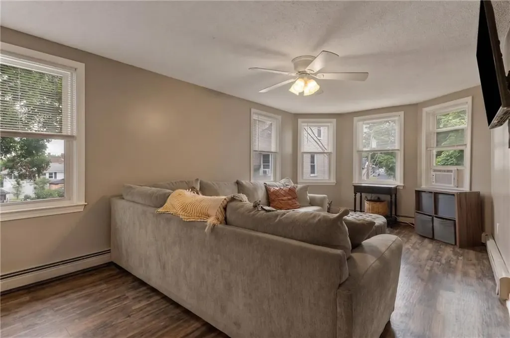 76 Dewey Street Woonsocket RI 02895