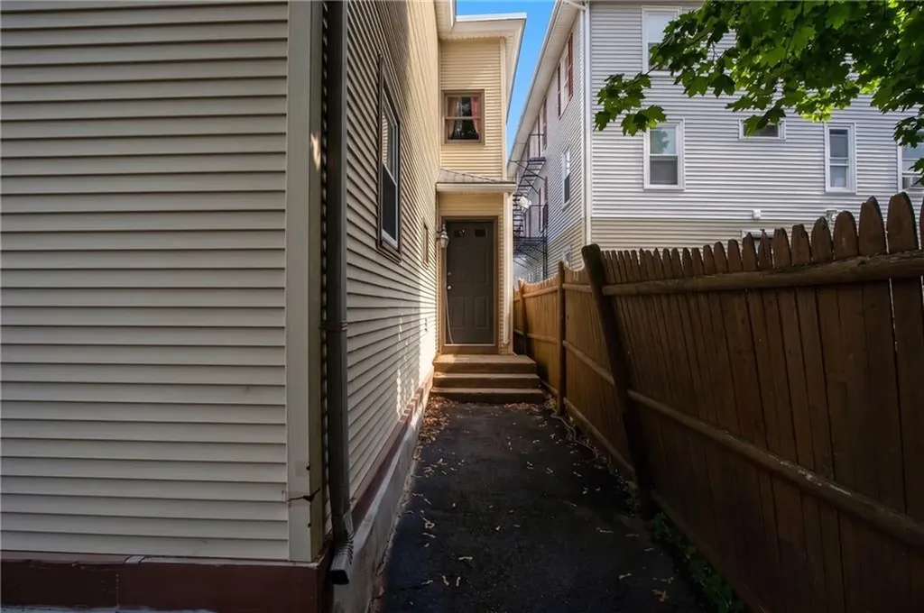 76 Dewey Street Woonsocket RI 02895