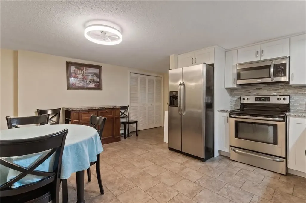 76 Dewey Street Woonsocket RI 02895