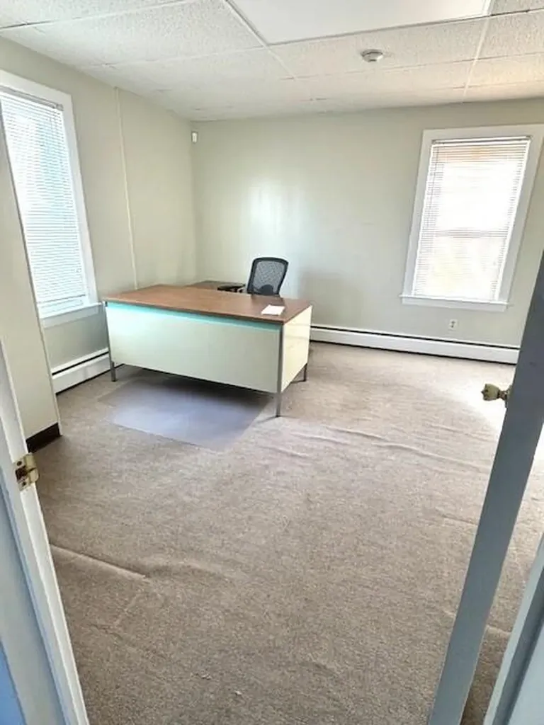2400 Pawtucket Avenue East Providence RI 02914