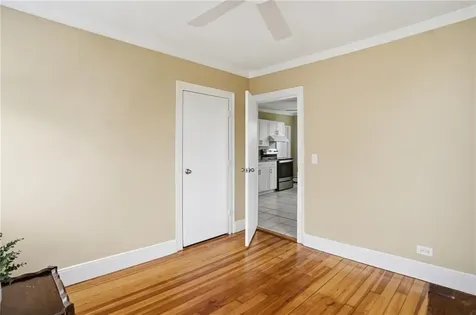 48 48 1/2 Constitution Street Bristol RI 02809