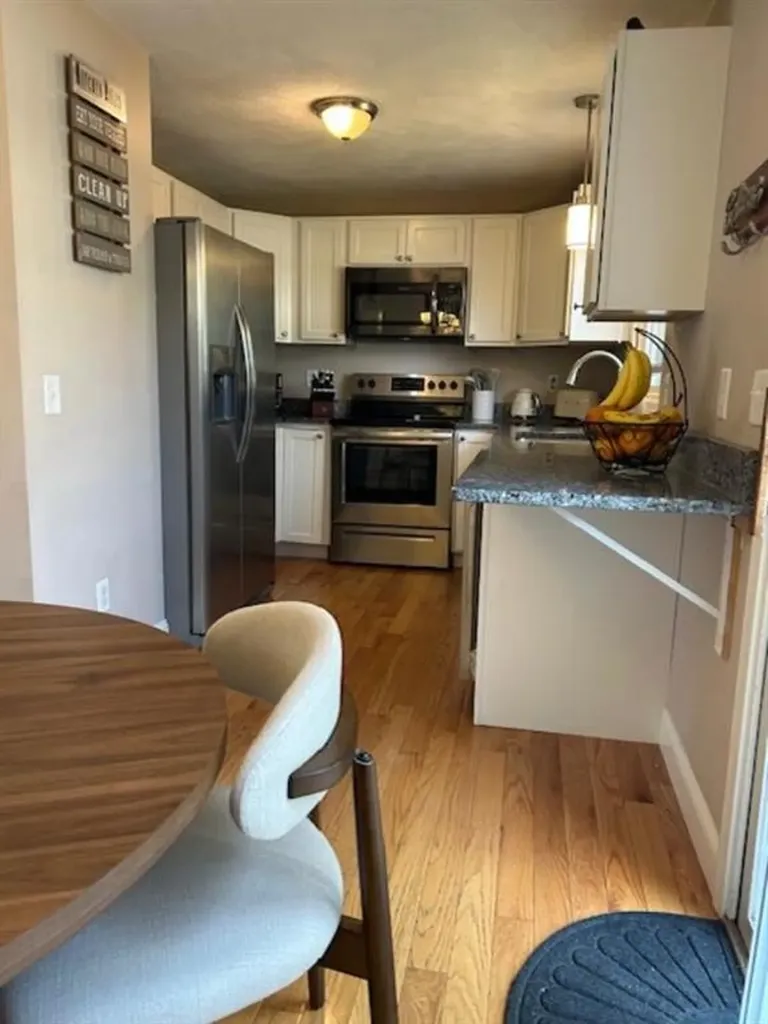 21 Falcon Avenue Warwick RI 02888