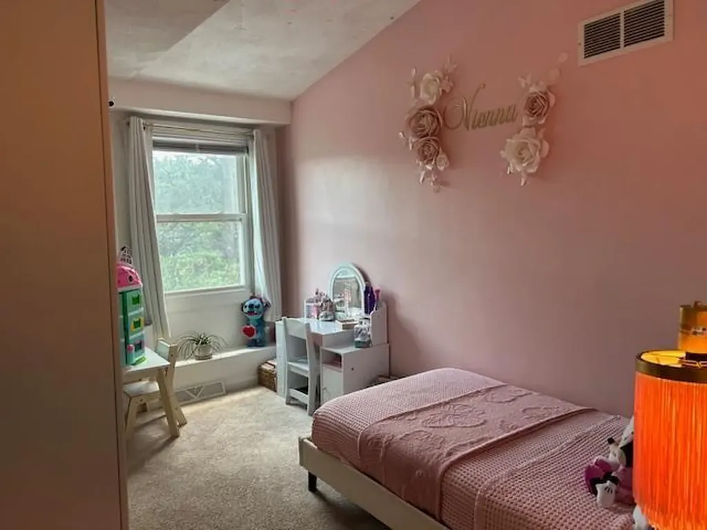 21 Falcon Avenue Warwick RI 02888