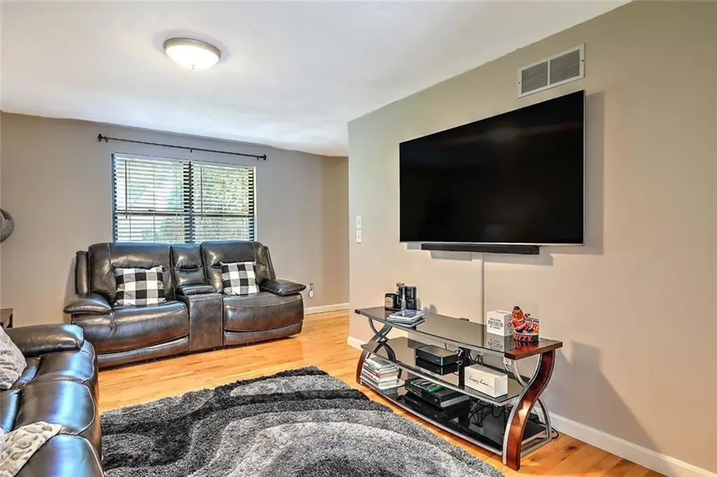 2705 Pinewood Drive Smithfield RI 02917