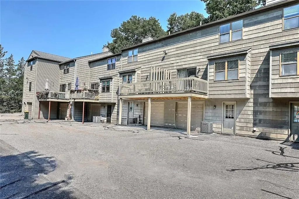 2705 Pinewood Drive Smithfield RI 02917