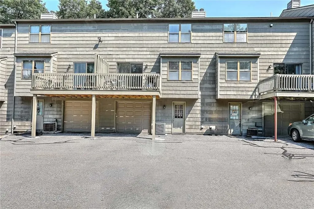 2705 Pinewood Drive Smithfield RI 02917