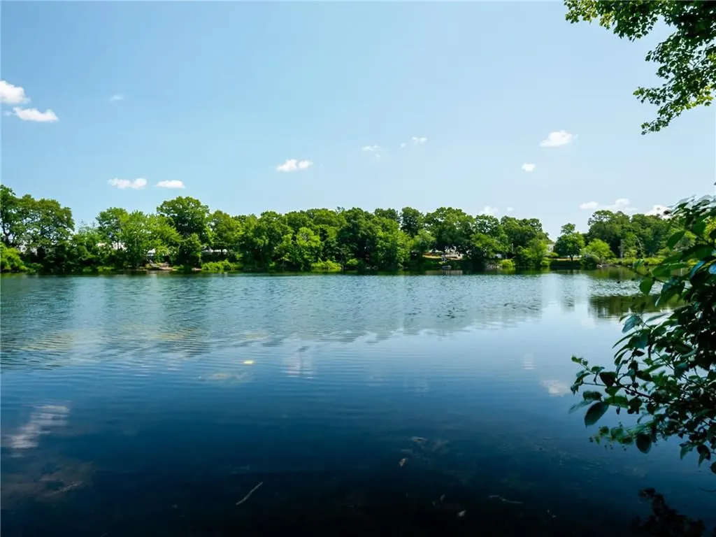 117 Sand Pond Road Warwick RI 02886