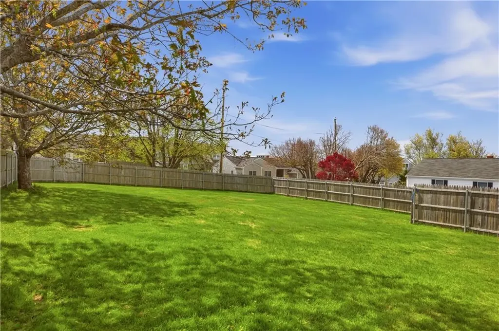 2 Stimpson Street Middletown RI 02842