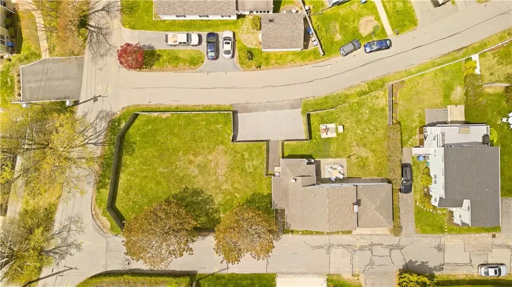 2 Stimpson Street Middletown RI 02842