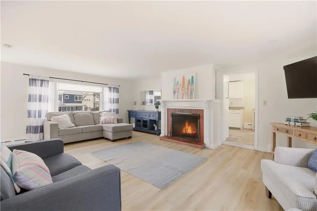 2 Stimpson Street Middletown RI 02842