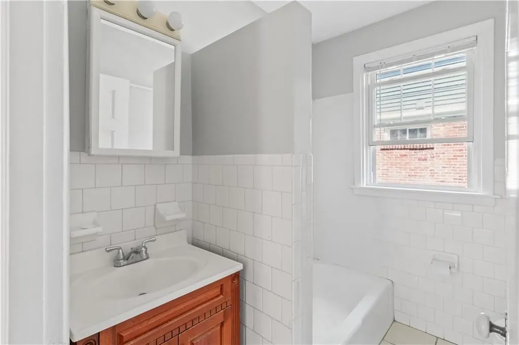 155 Irving Avenue Providence RI 02906