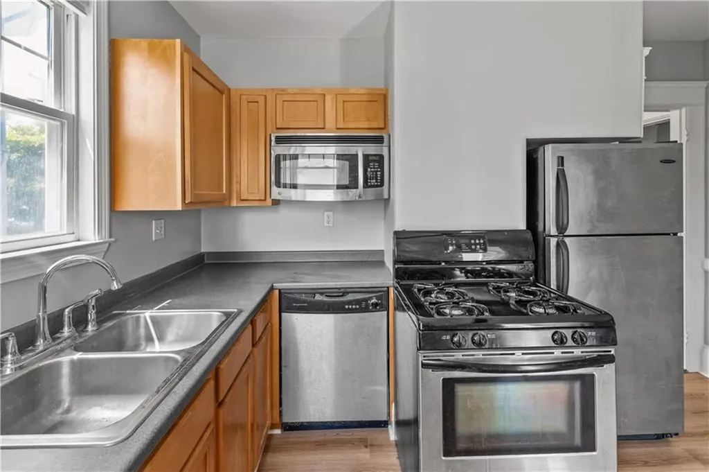 155 Irving Avenue Providence RI 02906