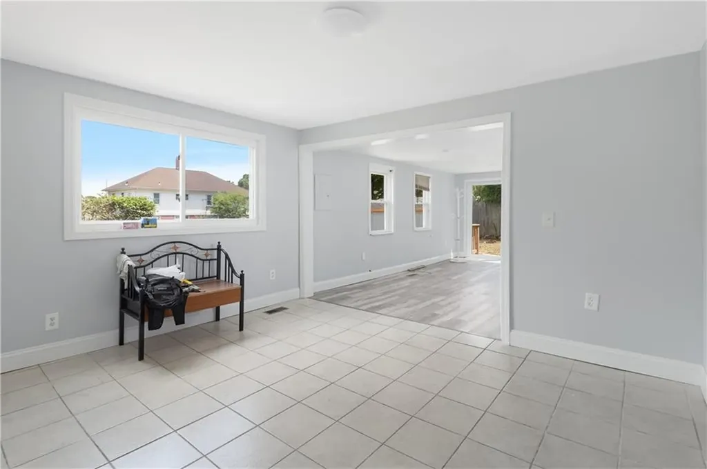 155 Stanton Avenue East Providence RI 02915