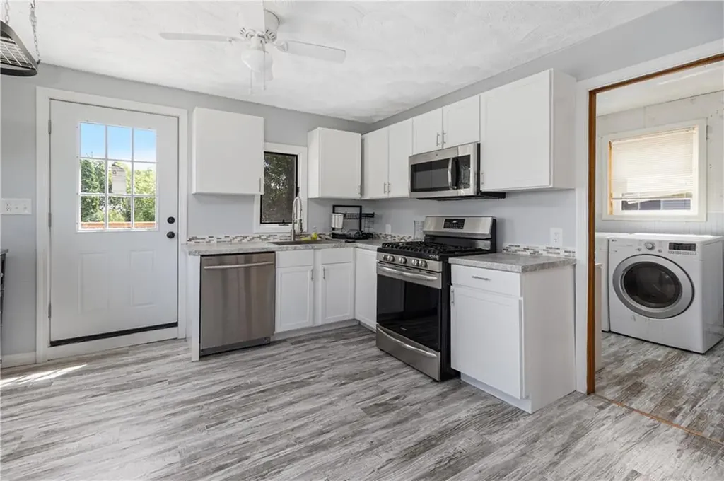 155 Stanton Avenue East Providence RI 02915