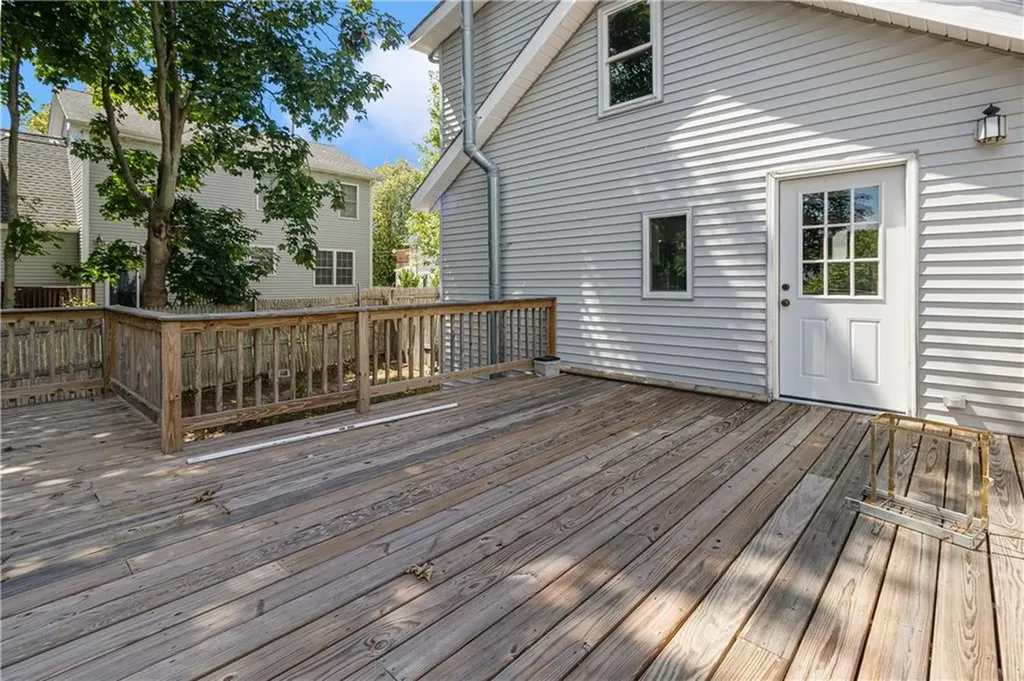 155 Stanton Avenue East Providence RI 02915