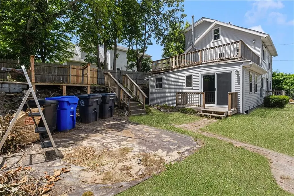 155 Stanton Avenue East Providence RI 02915