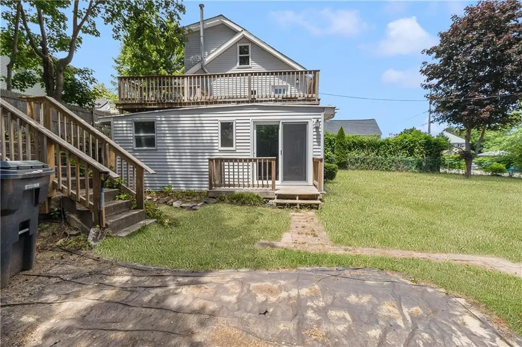 155 Stanton Avenue East Providence RI 02915