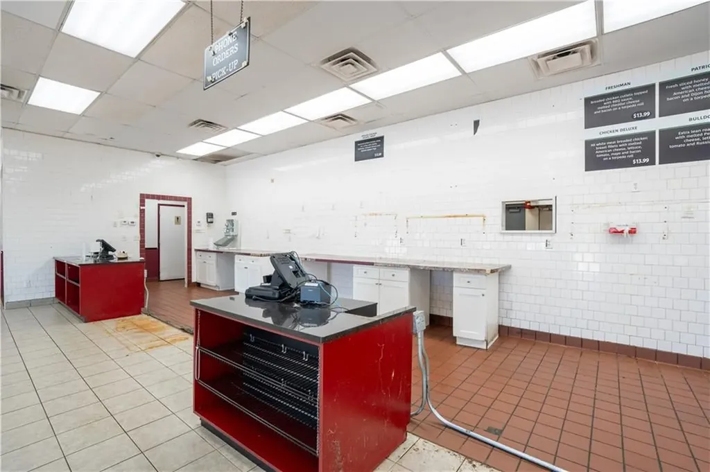 760 Cumberland Hill Road Woonsocket RI 02895