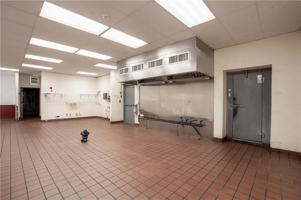 760 Cumberland Hill Road Woonsocket RI 02895
