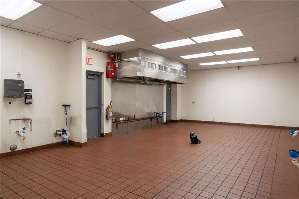760 Cumberland Hill Road Woonsocket RI 02895
