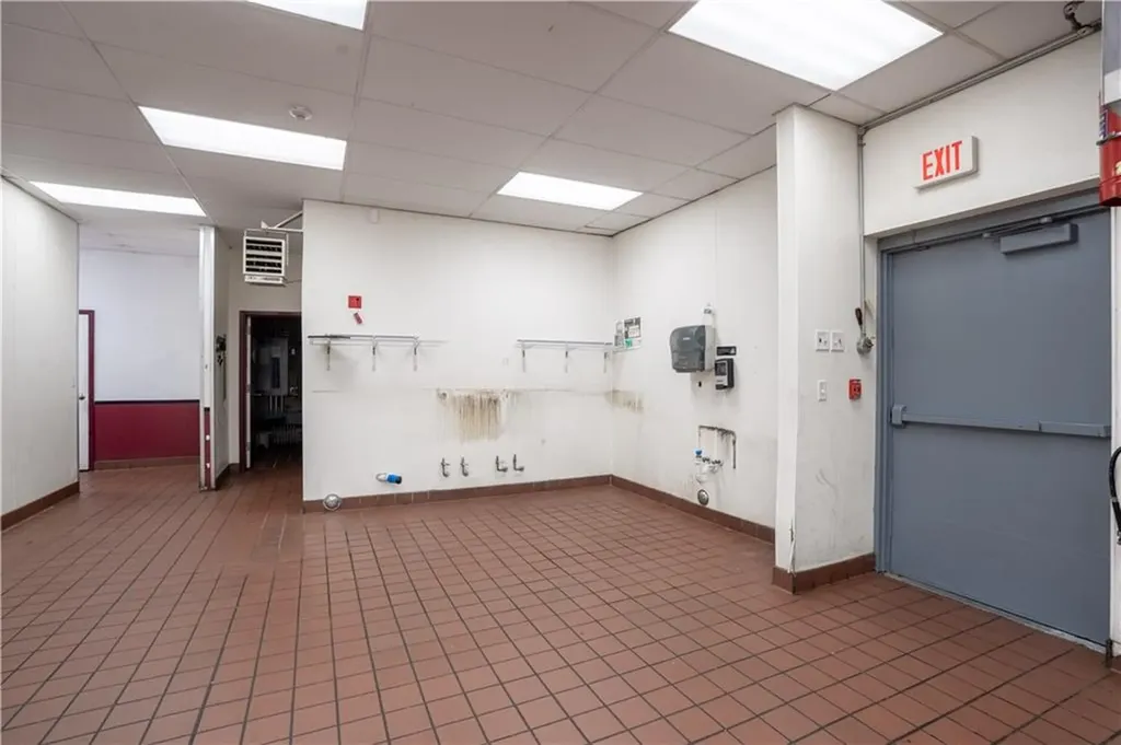 760 Cumberland Hill Road Woonsocket RI 02895