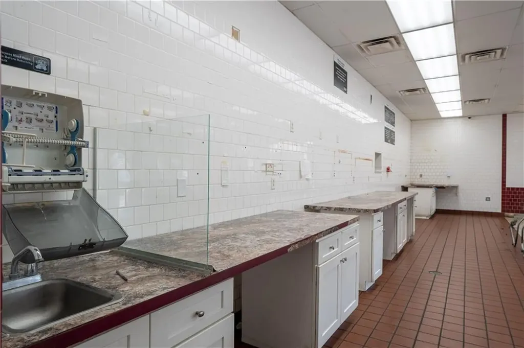 760 Cumberland Hill Road Woonsocket RI 02895