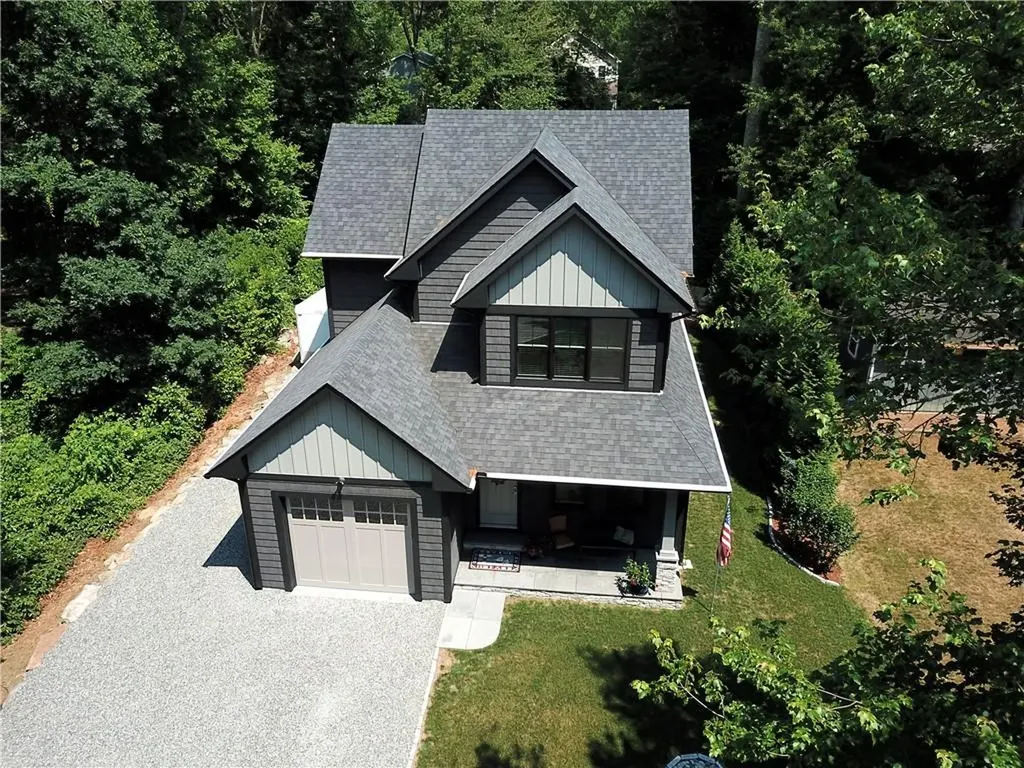 17 Red Feather Trail N South Kingstown RI 02879