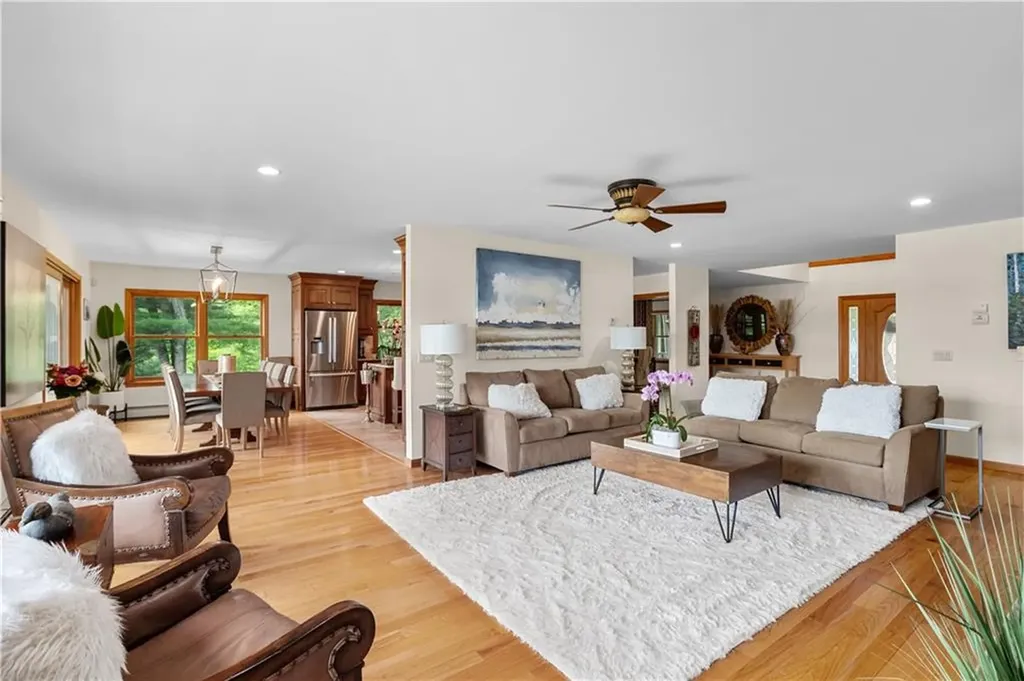 2465 Harkney Hill Road Coventry RI 02816