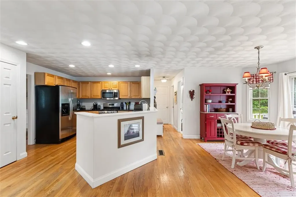 104 Birchwood Drive South Kingstown RI 02879