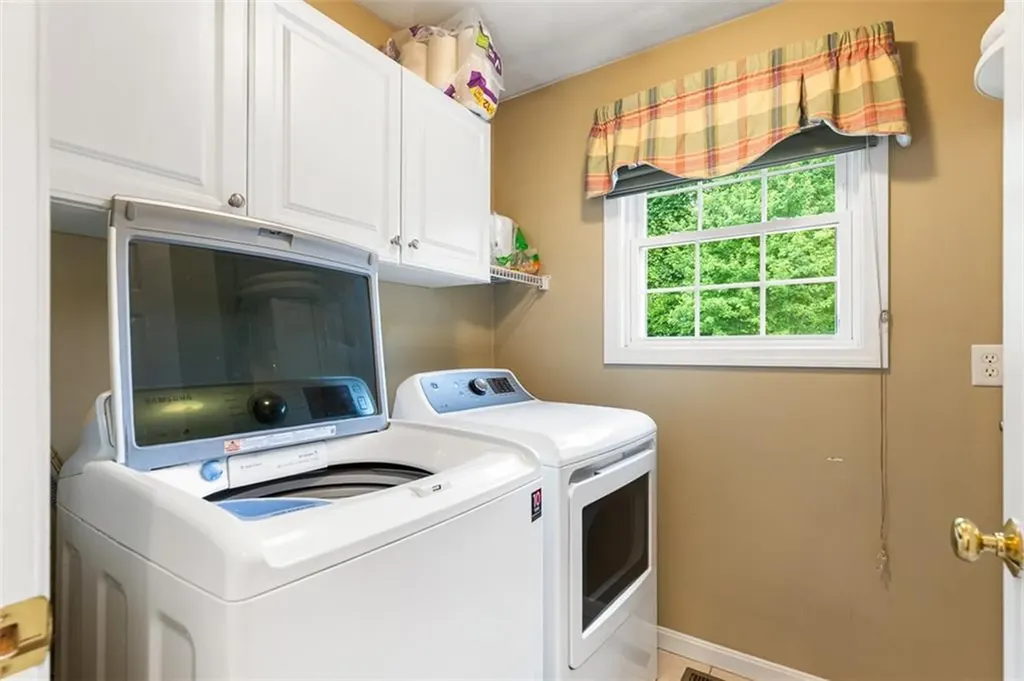 104 Birchwood Drive South Kingstown RI 02879