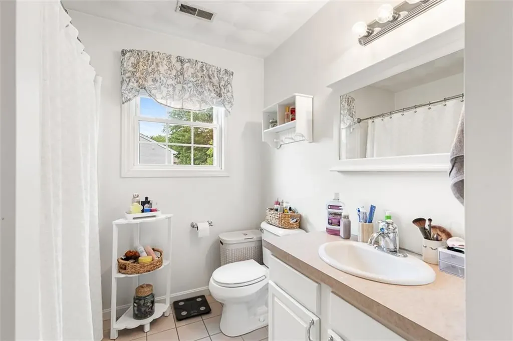 104 Birchwood Drive South Kingstown RI 02879