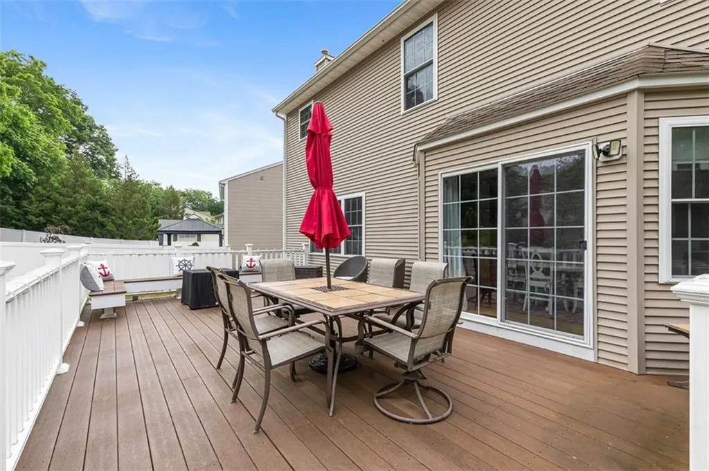 104 Birchwood Drive South Kingstown RI 02879