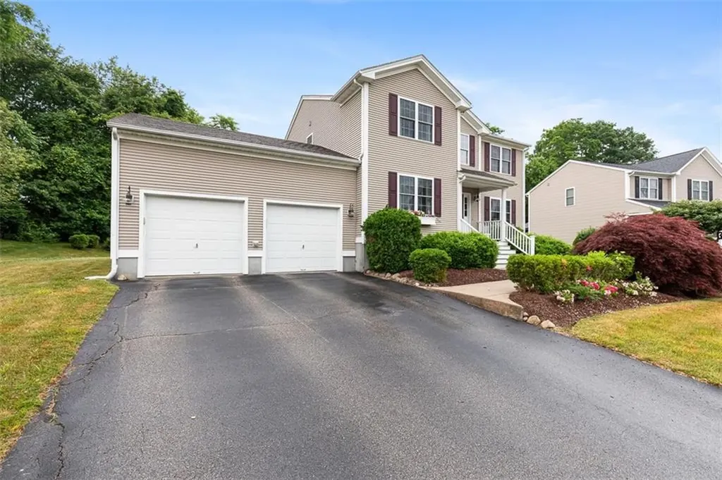 104 Birchwood Drive South Kingstown RI 02879