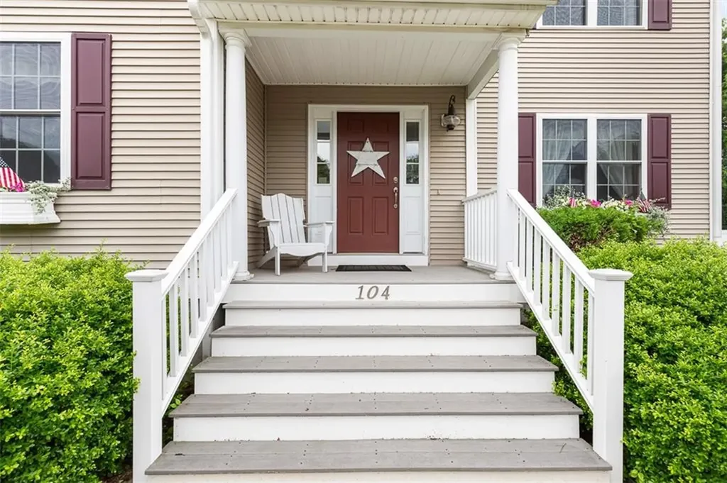 104 Birchwood Drive South Kingstown RI 02879