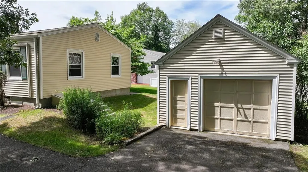 71 Roland Street Cumberland RI 02864