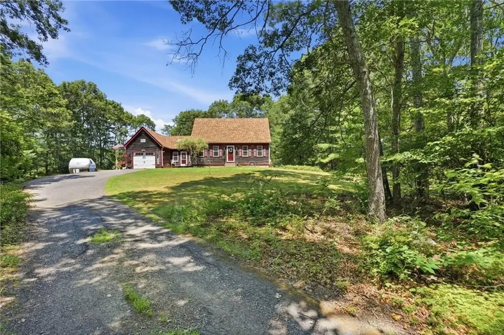 5675 Flat River Road Coventry RI 02827