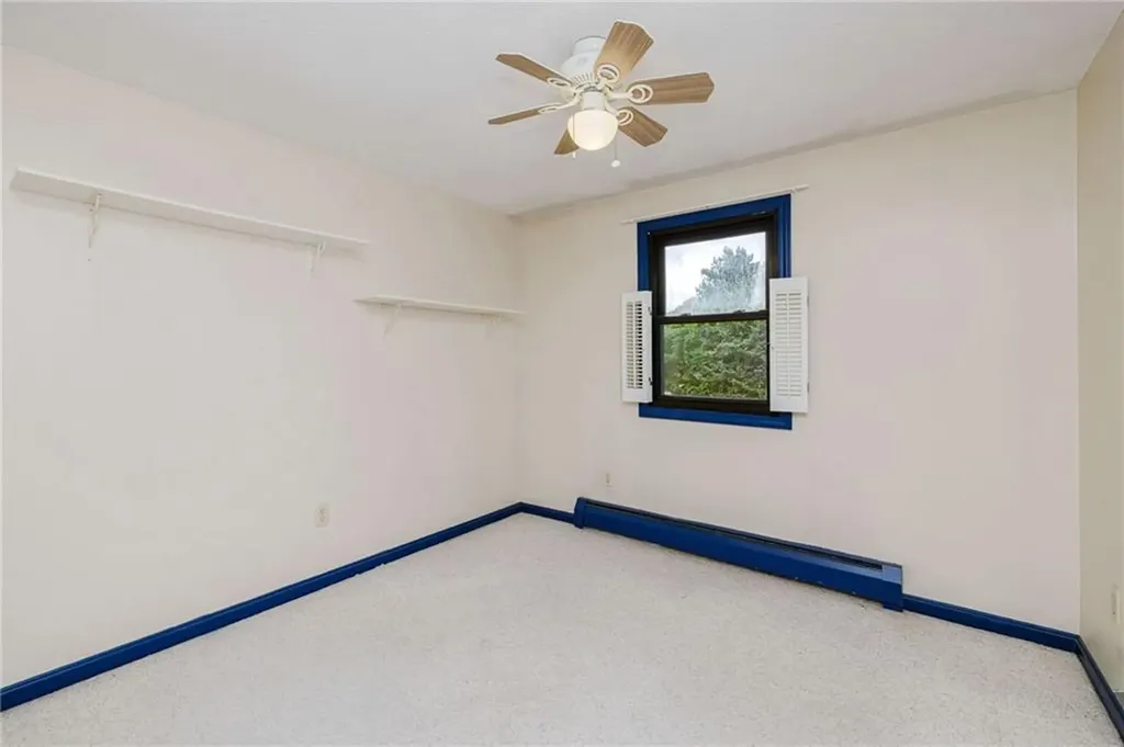 333 Hancock Street Tiverton RI 02878
