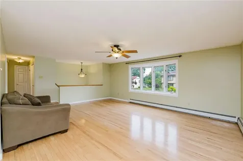 333 Hancock Street Tiverton RI 02878