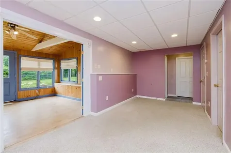 333 Hancock Street Tiverton RI 02878