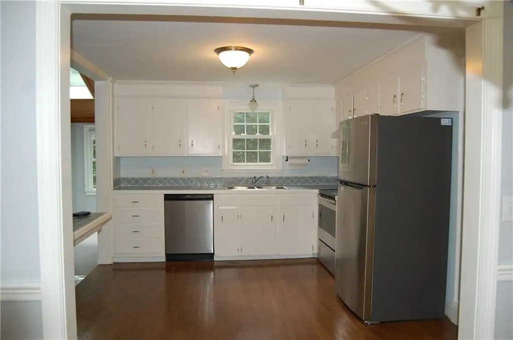26 Black Creek Lane Warwick RI 02888
