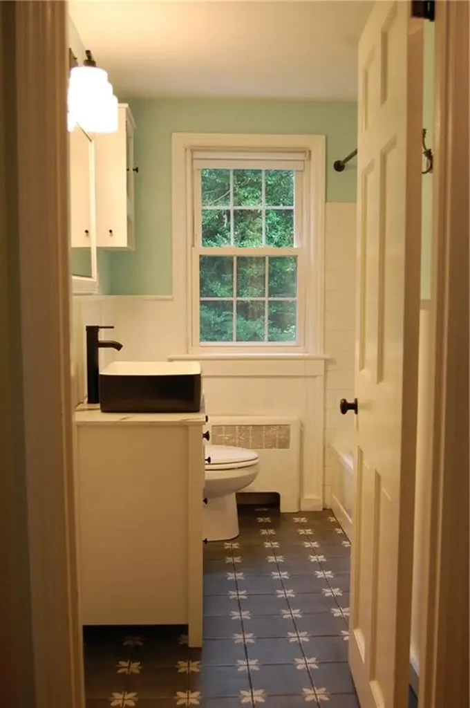 26 Black Creek Lane Warwick RI 02888