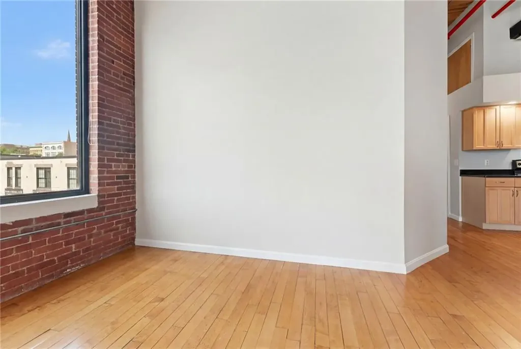 82 Orange Street Providence RI 02903