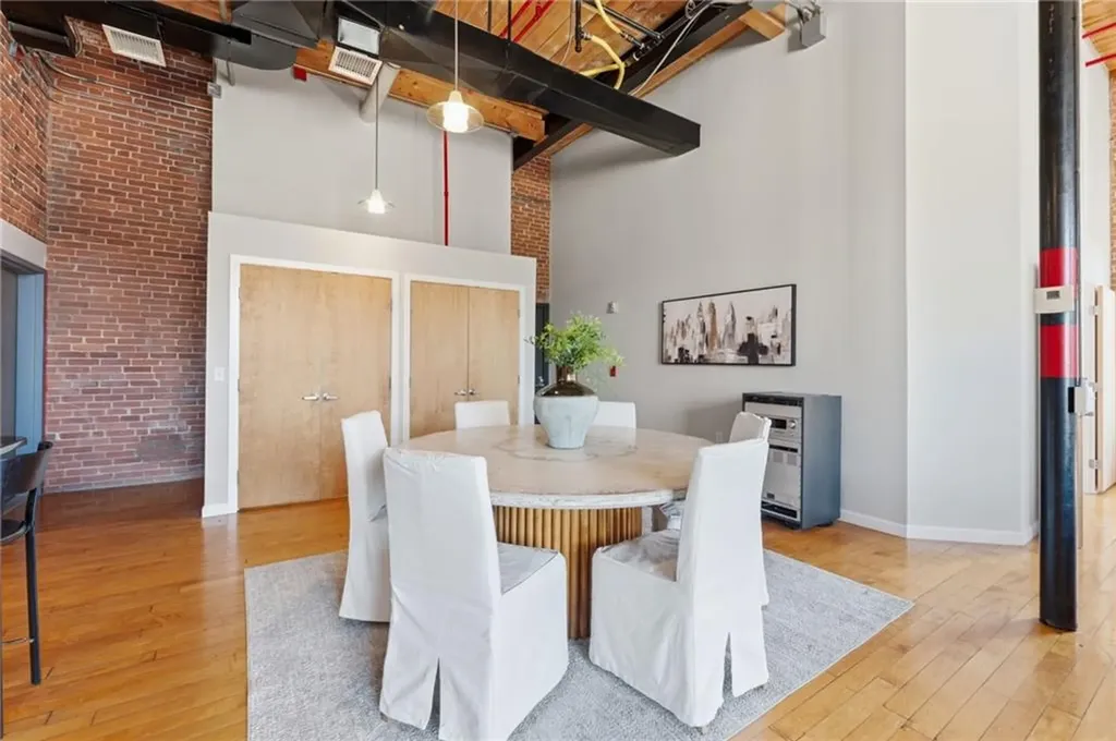 82 Orange Street Providence RI 02903