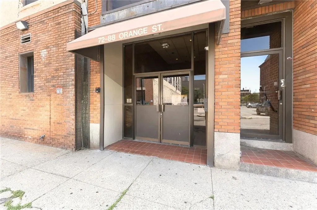 82 Orange Street Providence RI 02903