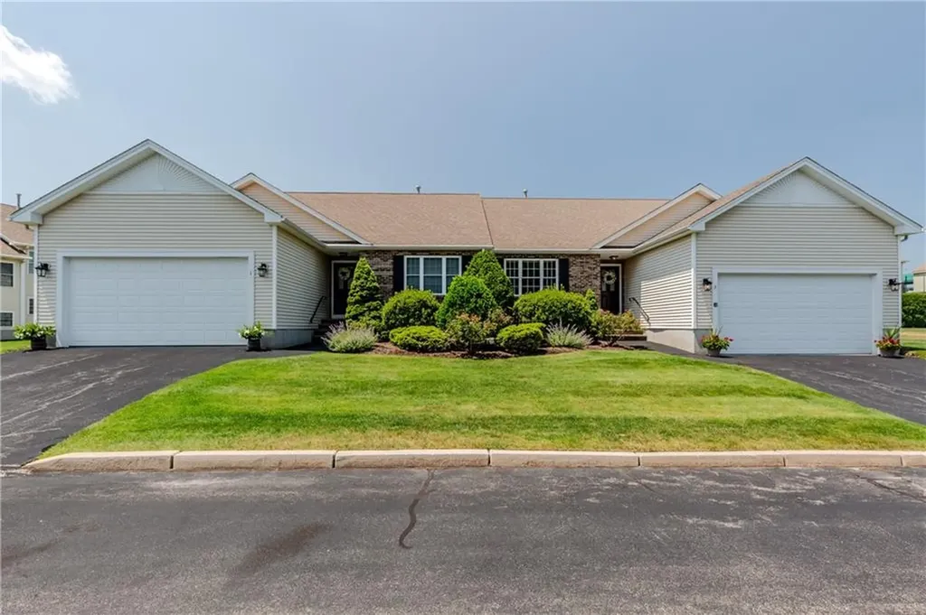 3 Sweet Corn Drive Cranston RI 02921