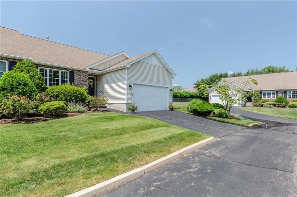 3 Sweet Corn Drive Cranston RI 02921