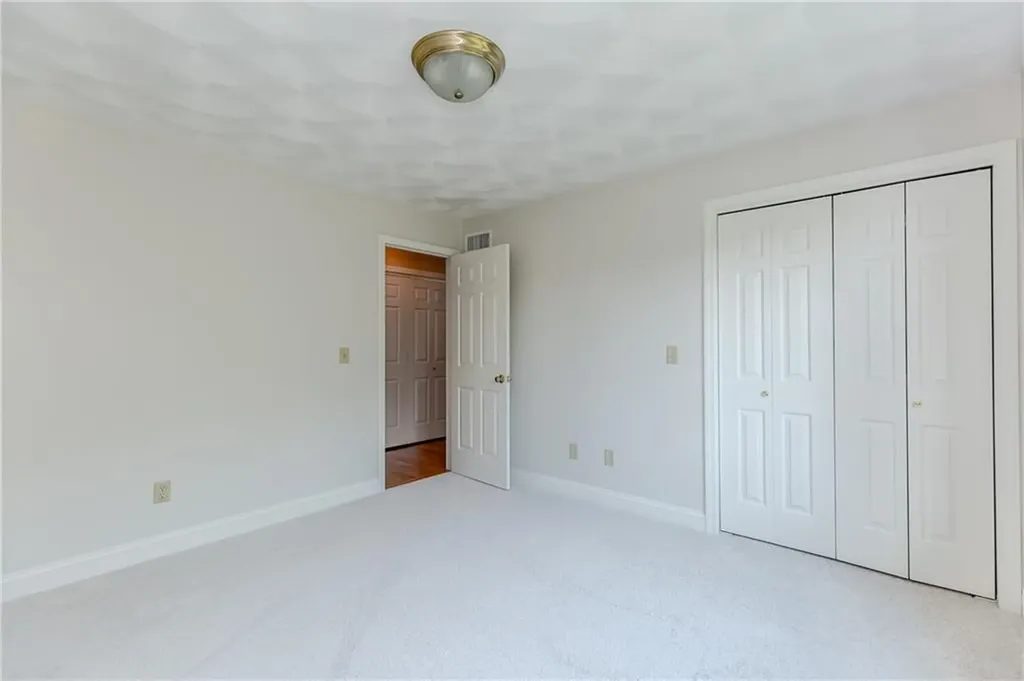 3 Sweet Corn Drive Cranston RI 02921